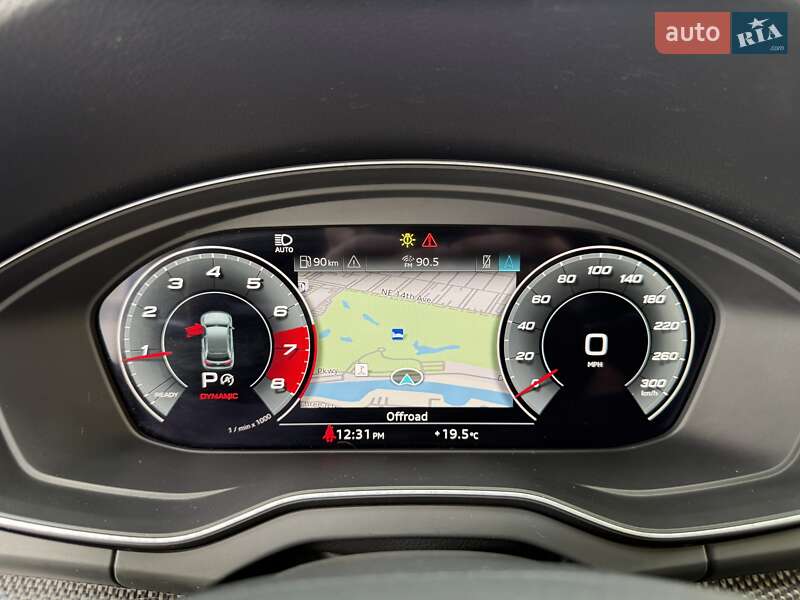 Внедорожник / Кроссовер Audi SQ5 2021 в Днепре