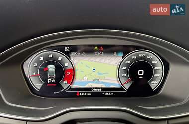 Внедорожник / Кроссовер Audi SQ5 2021 в 