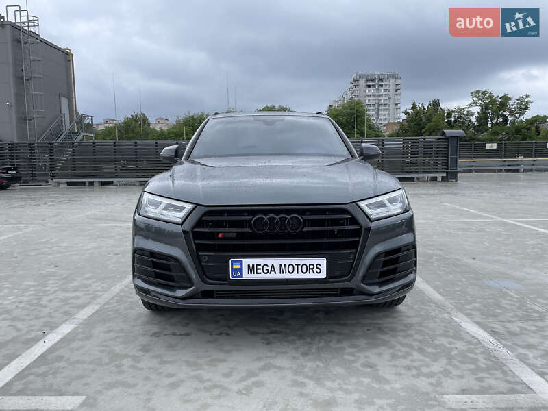 Позашляховик / Кросовер Audi SQ5 2018 в Києві