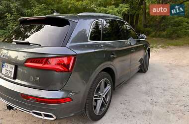 Внедорожник / Кроссовер Audi SQ5 2017 в 