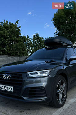 Внедорожник / Кроссовер Audi SQ5 2018 в 