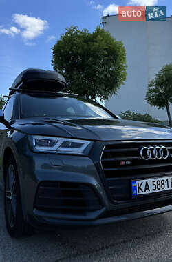 Внедорожник / Кроссовер Audi SQ5 2018 в 