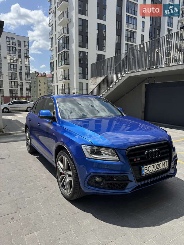 Внедорожник / Кроссовер Audi SQ5 2016 в Львове