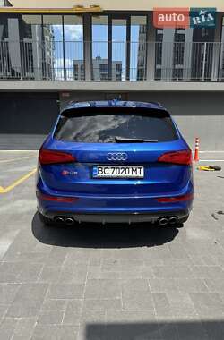 Внедорожник / Кроссовер Audi SQ5 2016 в 