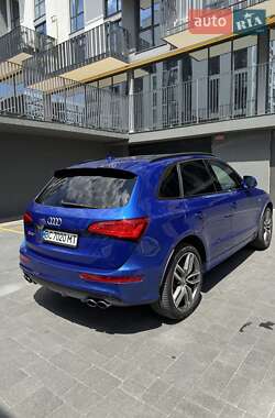 Внедорожник / Кроссовер Audi SQ5 2016 в 