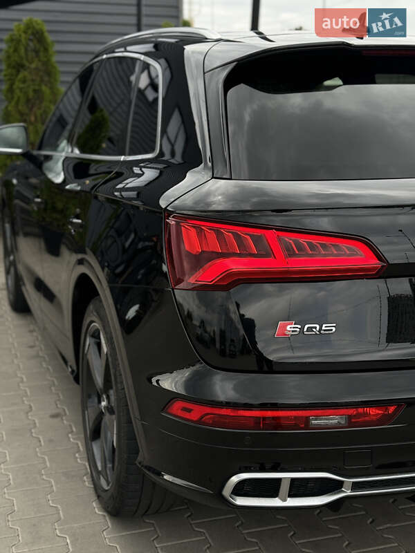 Позашляховик / Кросовер Audi SQ5 2018 в Києві