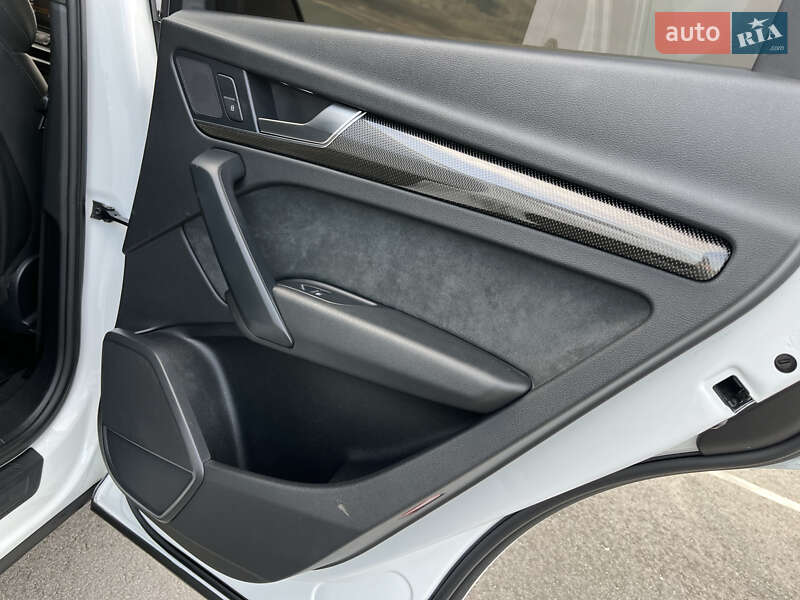 Внедорожник / Кроссовер Audi SQ5 2018 в Львове