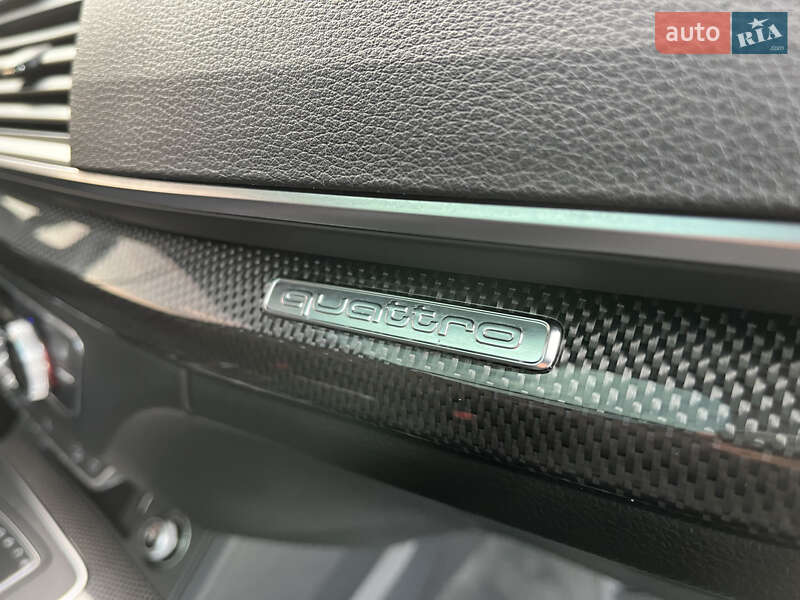 Внедорожник / Кроссовер Audi SQ5 2018 в Львове