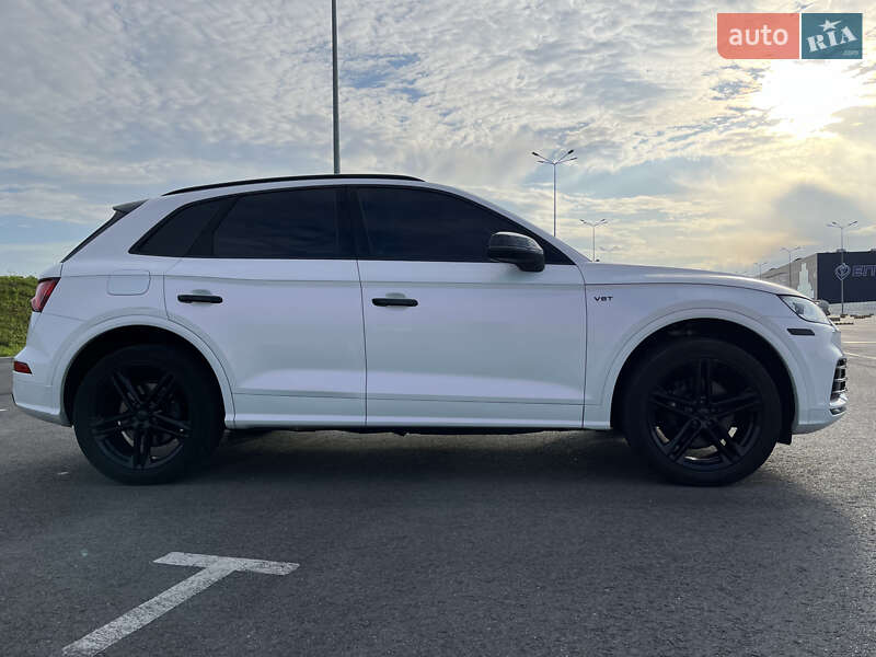 Внедорожник / Кроссовер Audi SQ5 2018 в Львове