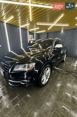 Внедорожник / Кроссовер Audi SQ5 2015 в 