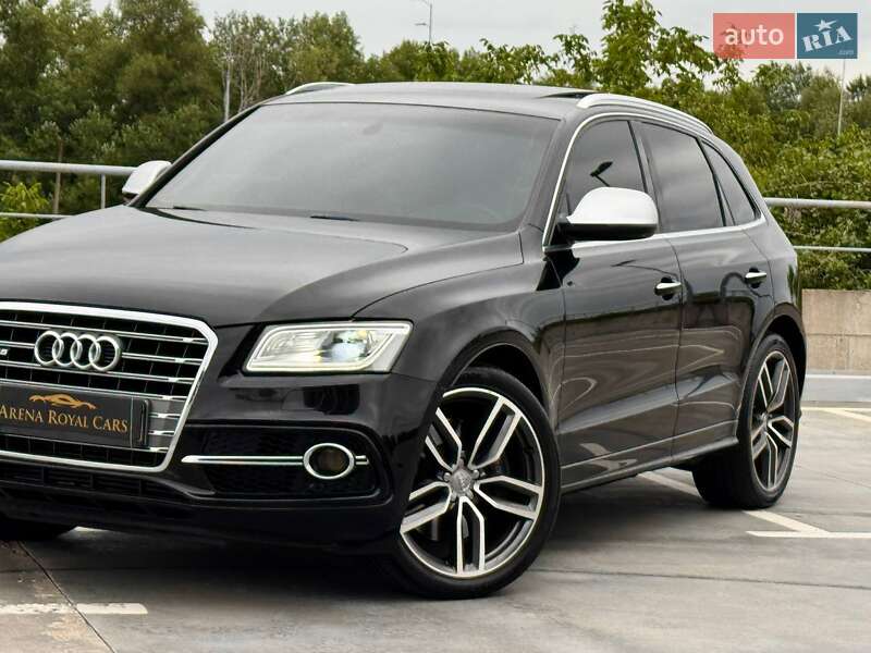 Внедорожник / Кроссовер Audi SQ5 2015 в Киеве