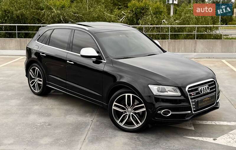 Внедорожник / Кроссовер Audi SQ5 2015 в Киеве