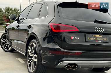 Внедорожник / Кроссовер Audi SQ5 2015 в 