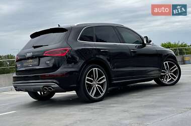 Внедорожник / Кроссовер Audi SQ5 2015 в 