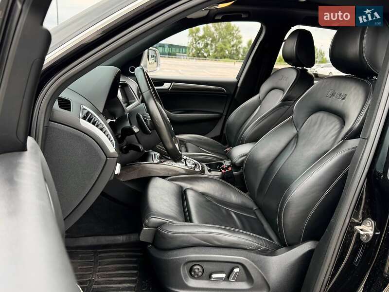 Внедорожник / Кроссовер Audi SQ5 2015 в Киеве