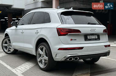 Внедорожник / Кроссовер Audi SQ5 2024 в 
