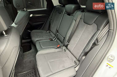 Внедорожник / Кроссовер Audi SQ5 2024 в 