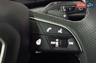 Внедорожник / Кроссовер Audi SQ5 2024 в 