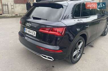 Внедорожник / Кроссовер Audi SQ5 2020 в 