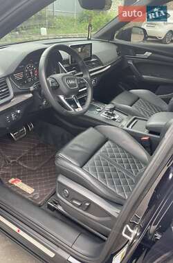 Внедорожник / Кроссовер Audi SQ5 2020 в 