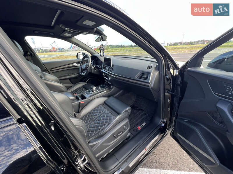 Внедорожник / Кроссовер Audi SQ5 2018 в Львове