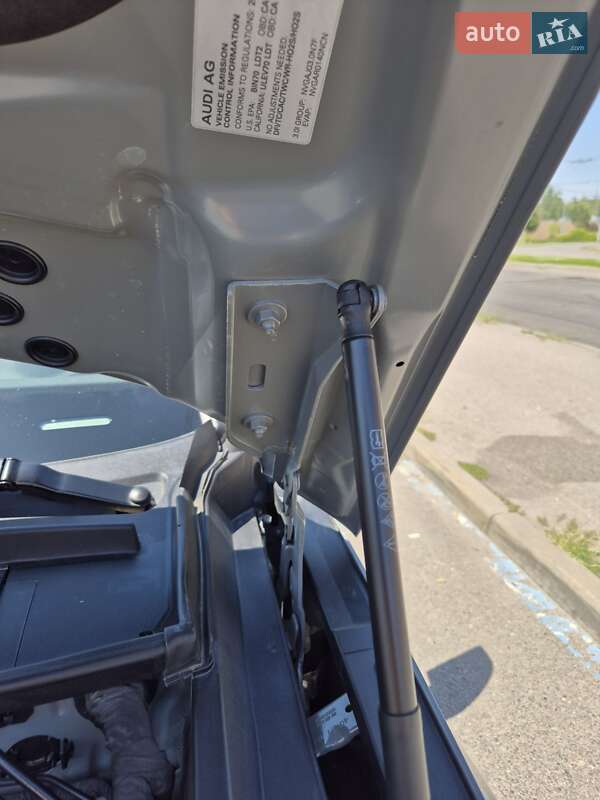 Внедорожник / Кроссовер Audi SQ5 2021 в Днепре фото 38 Внедорожник / Кроссовер Audi SQ5 2021 в Днепре