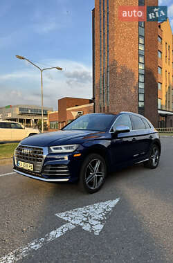 Внедорожник / Кроссовер Audi SQ5 2018 в 