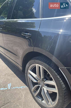 Внедорожник / Кроссовер Audi SQ5 2014 в 