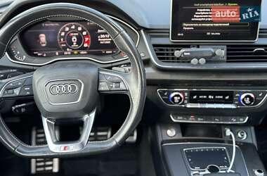 Внедорожник / Кроссовер Audi SQ5 2018 в 