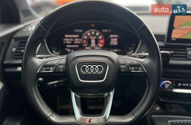Внедорожник / Кроссовер Audi SQ5 2018 в 