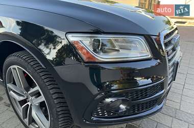 Внедорожник / Кроссовер Audi SQ5 2015 в 
