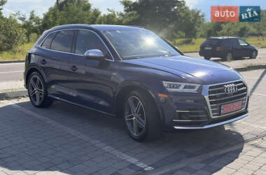 Внедорожник / Кроссовер Audi SQ5 2018 в 