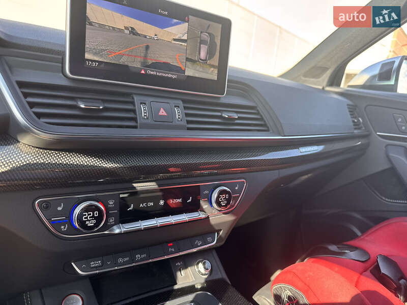 Позашляховик / Кросовер Audi SQ5 2018 в Львові