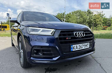 Внедорожник / Кроссовер Audi SQ5 2020 в 
