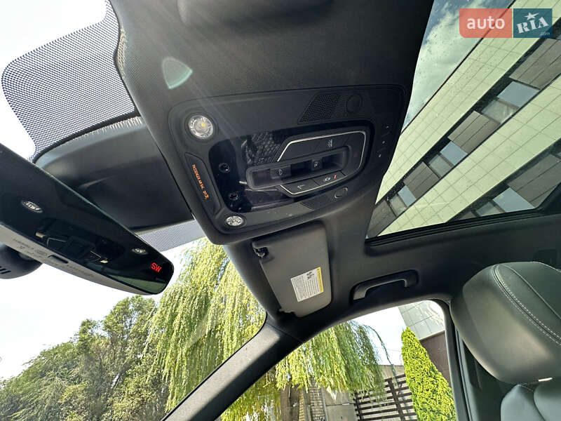 Внедорожник / Кроссовер Audi SQ5 2018 в Днепре фото 9 Внедорожник / Кроссовер Audi SQ5 2018 в Днепре