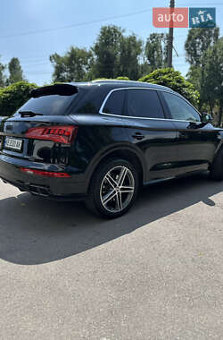 Внедорожник / Кроссовер Audi SQ5 2018 в 