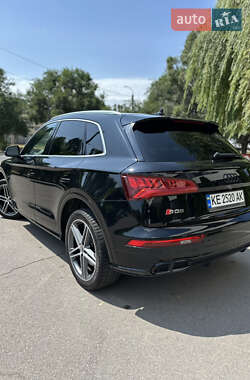 Внедорожник / Кроссовер Audi SQ5 2018 в 