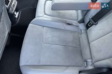 Внедорожник / Кроссовер Audi SQ5 2017 в 