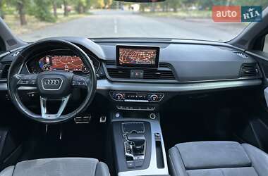 Внедорожник / Кроссовер Audi SQ5 2017 в 
