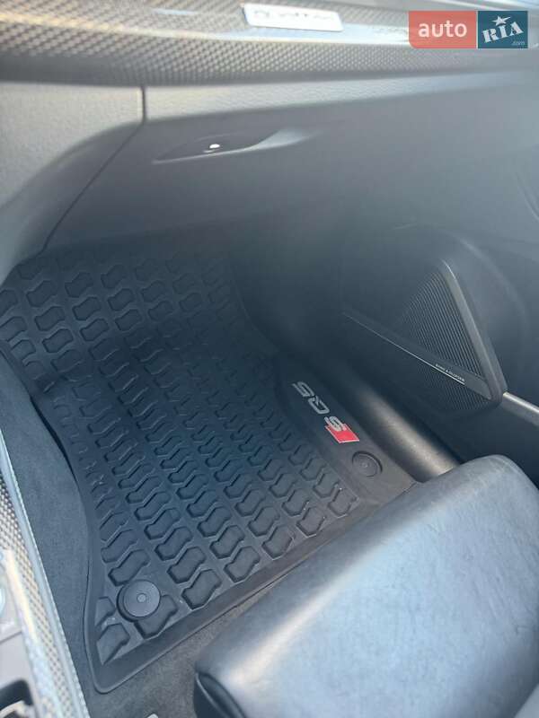 Внедорожник / Кроссовер Audi SQ5 2018 в Киеве