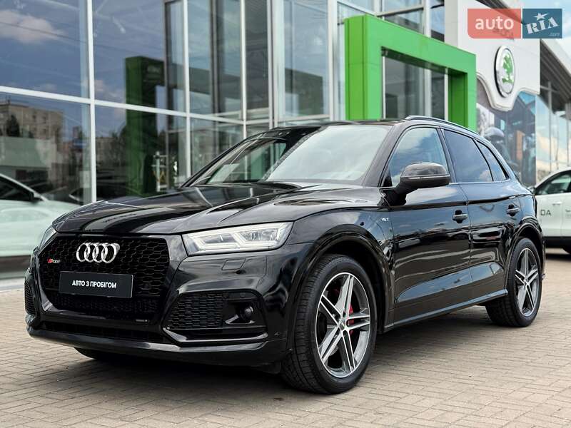 Внедорожник / Кроссовер Audi SQ5 2018 в Киеве