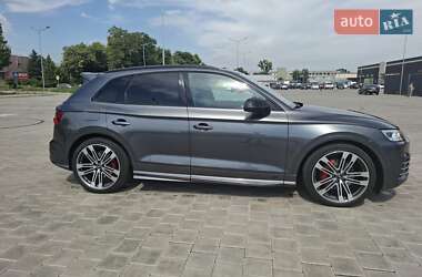 Внедорожник / Кроссовер Audi SQ5 2018 в 