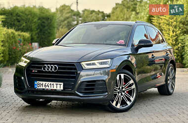 Внедорожник / Кроссовер Audi SQ5 2019 в 