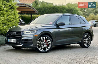 Внедорожник / Кроссовер Audi SQ5 2019 в 