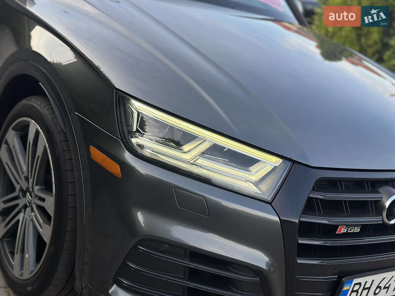 Внедорожник / Кроссовер Audi SQ5 2019 в Одессе