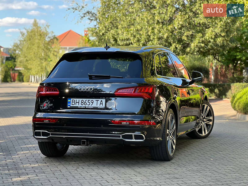 Внедорожник / Кроссовер Audi SQ5 2018 в Одессе