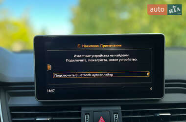 Внедорожник / Кроссовер Audi SQ5 2018 в 