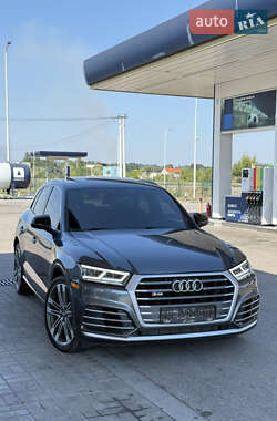 Внедорожник / Кроссовер Audi SQ5 2018 в 