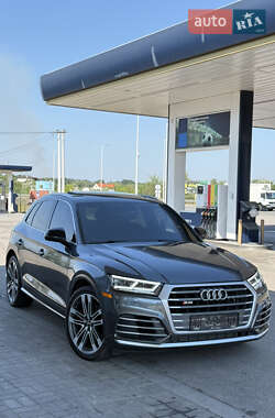 Внедорожник / Кроссовер Audi SQ5 2018 в 