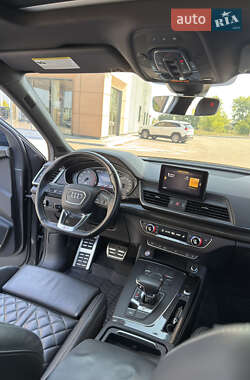 Внедорожник / Кроссовер Audi SQ5 2018 в 